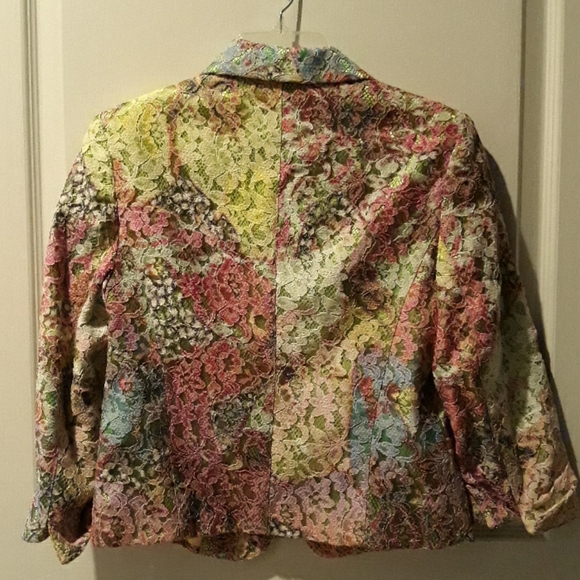 Jacket,  Spring Design - Picture 3 of 3